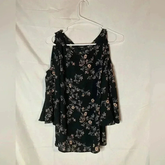 Mossimo dressy tank style with boho off the shoulder sleeves - Picture 1 of 5
